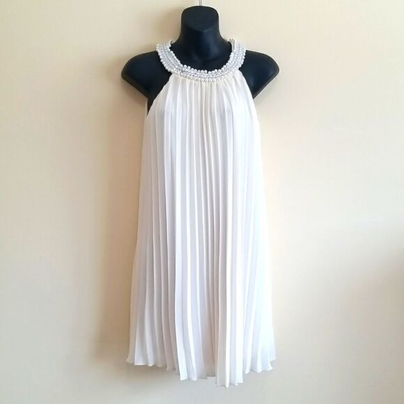 Speechless Cream Pleated Dress Sz Small - Picture 4 of 12